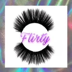Lash Style: Flirty